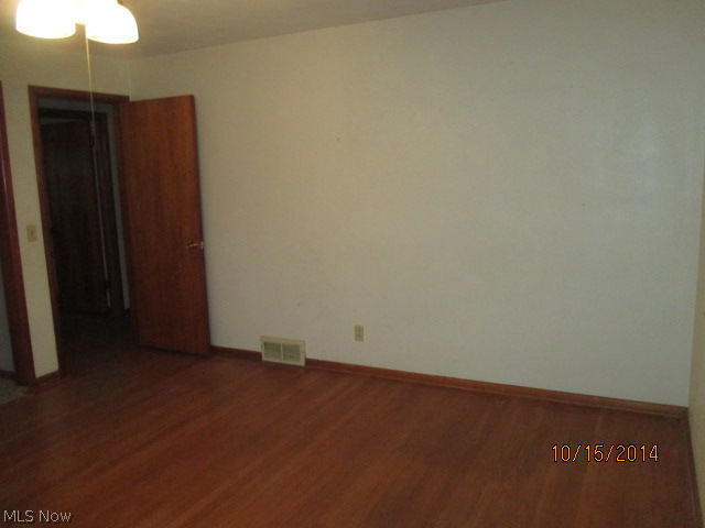 Cresthaven - Residential