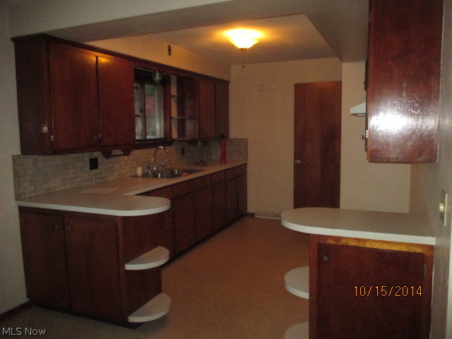 Cresthaven - Residential