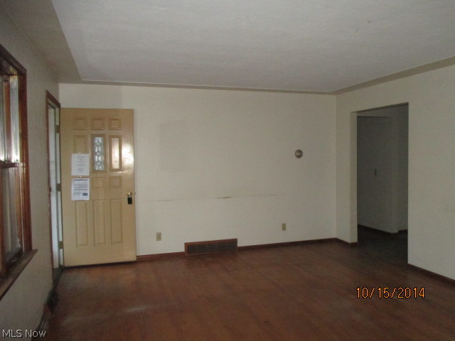 Cresthaven - Residential