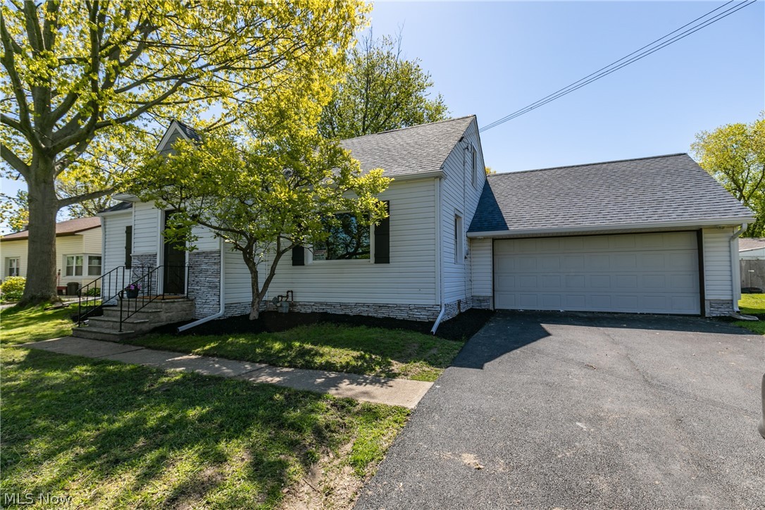 Chagrin Harbor Beach - Residential