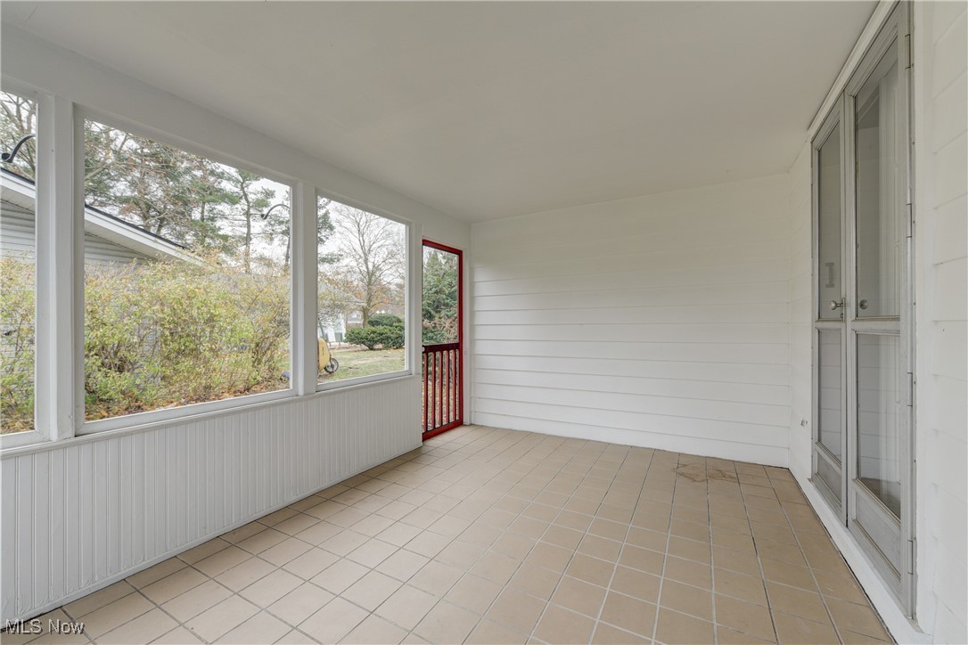 2731 Jameston Drive, Rocky River, Ohio image 33