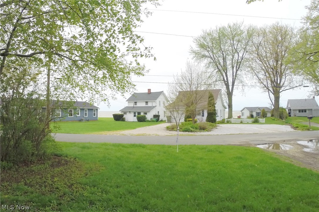 Madison Lakelands - Residential