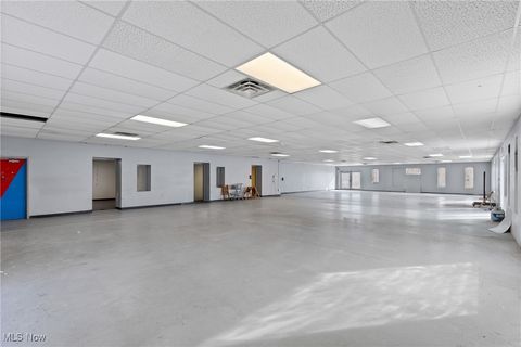 Tiny photo for 2200 Union Street, Bellaire, OH 43906 (MLS # 5177168)