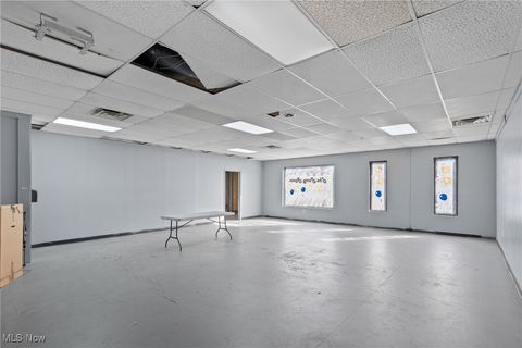 Tiny photo for 2200 Union Street, Bellaire, OH 43906 (MLS # 5177168)