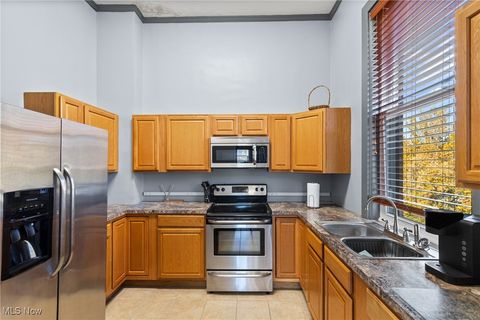 Tiny photo for 2200 Union Street, Bellaire, OH 43906 (MLS # 5177168)