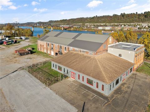 Tiny photo for 2200 Union Street, Bellaire, OH 43906 (MLS # 5177168)