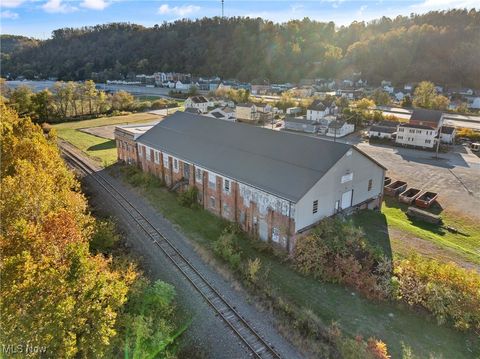 Tiny photo for 2200 Union Street, Bellaire, OH 43906 (MLS # 5177168)