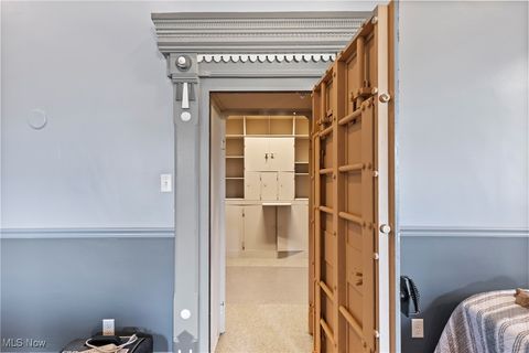 Tiny photo for 2200 Union Street, Bellaire, OH 43906 (MLS # 5177168)