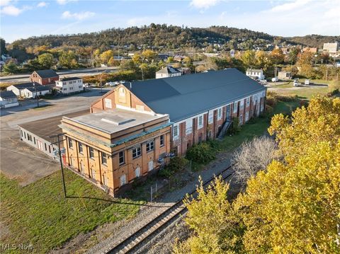 Tiny photo for 2200 Union Street, Bellaire, OH 43906 (MLS # 5177168)