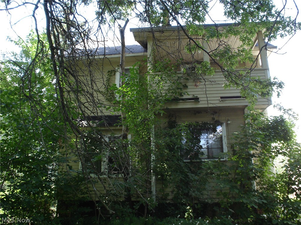 Euclid #8 - Residential