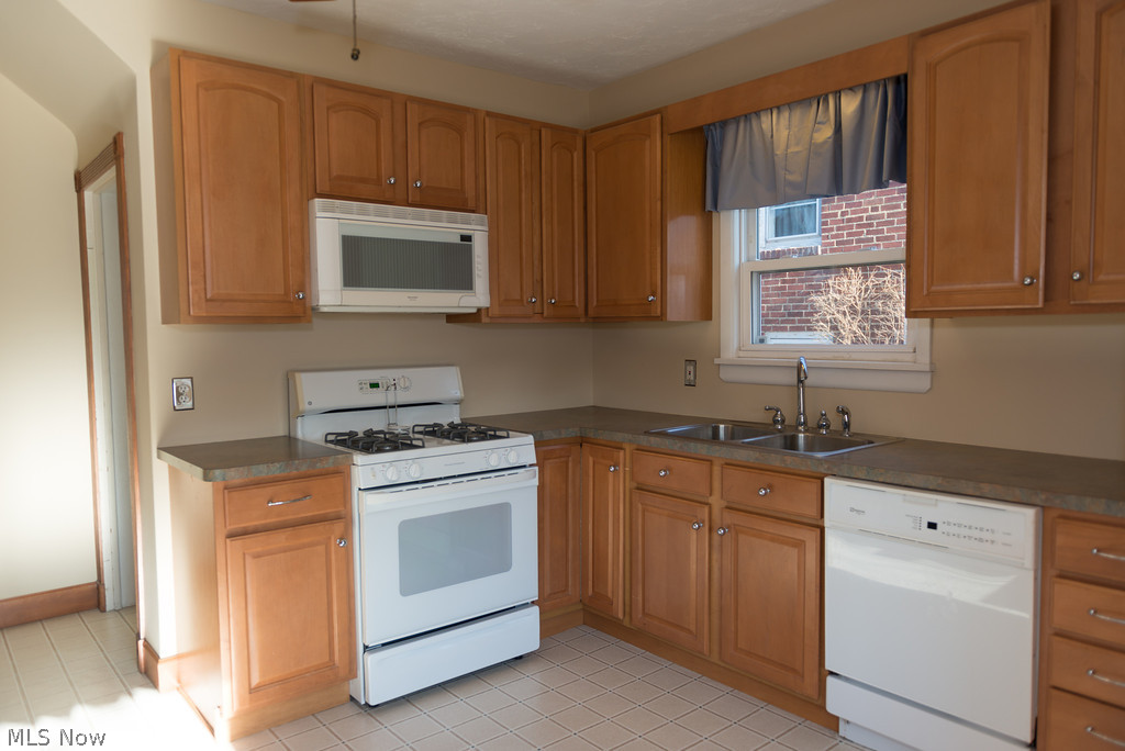 Daniel Webb's 02 - Residential