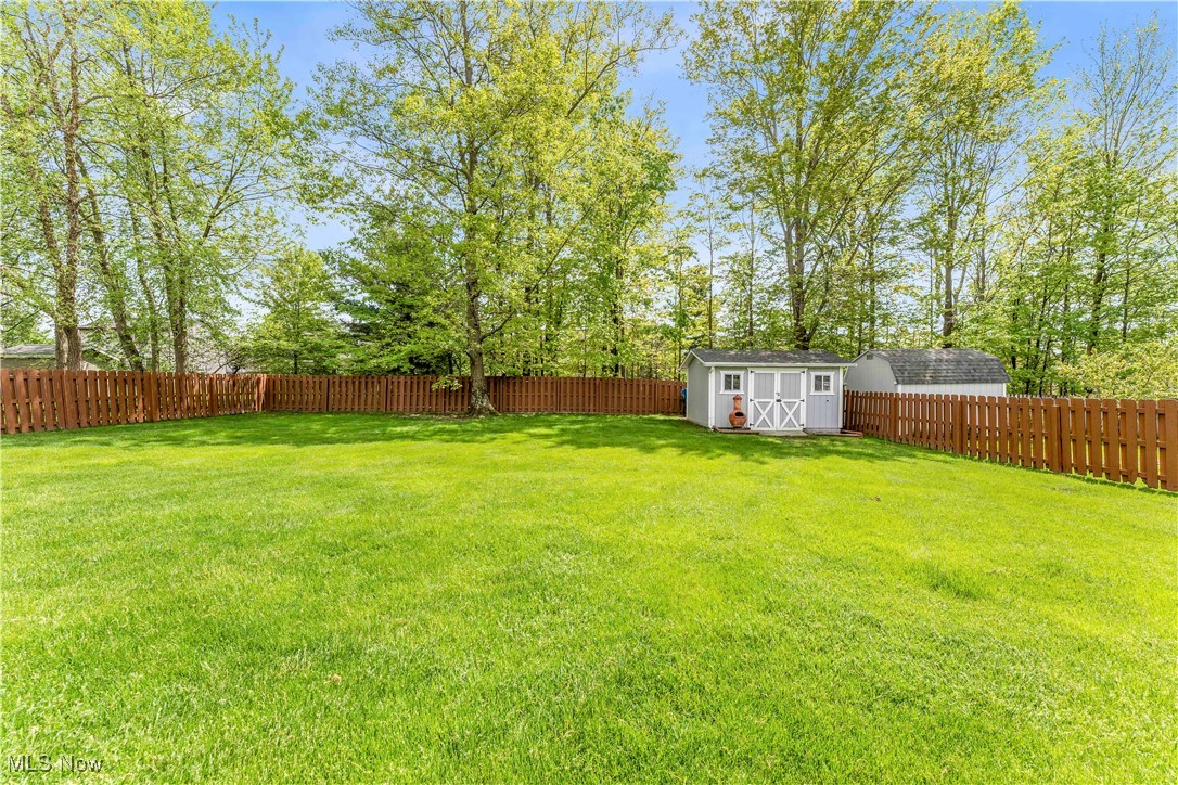 3419 Saint Andrews Drive, Parma, Ohio image 8