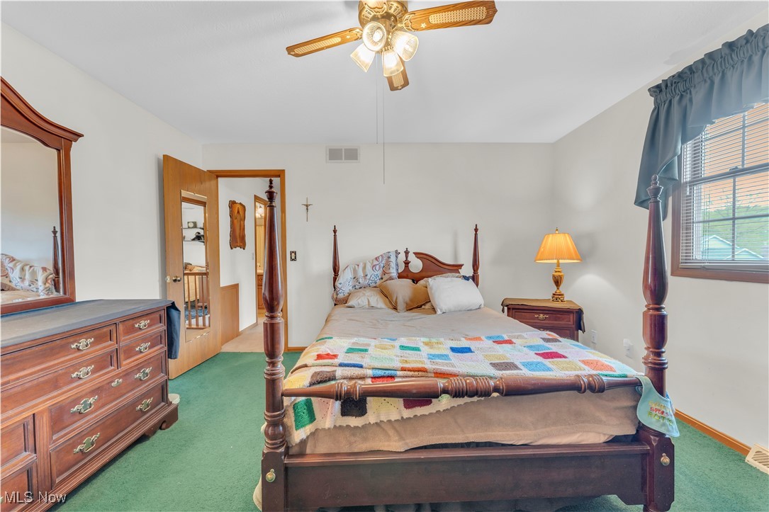 3419 Saint Andrews Drive, Parma, Ohio image 33