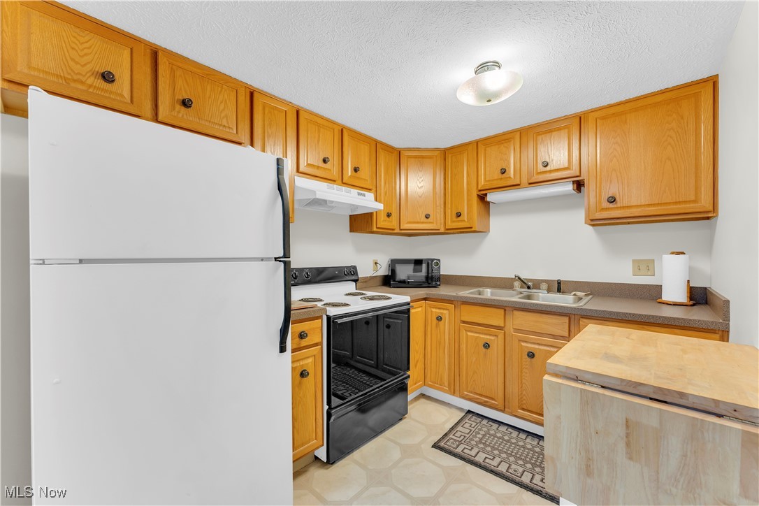 3419 Saint Andrews Drive, Parma, Ohio image 47