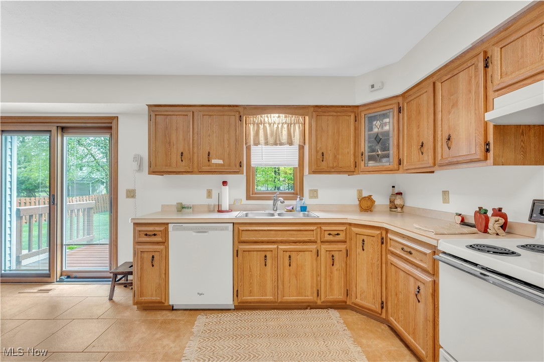 3419 Saint Andrews Drive, Parma, Ohio image 21