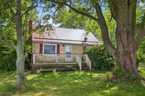 Photo for 1294 Plymouth Road