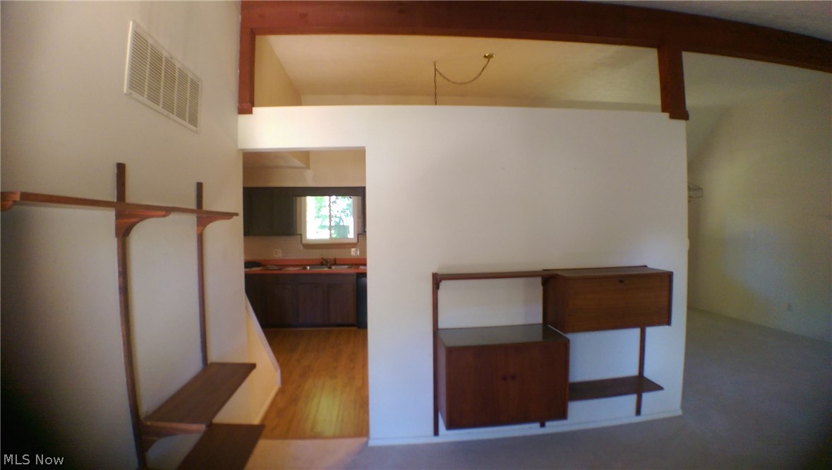 Sherwood Forest 04 - Residential