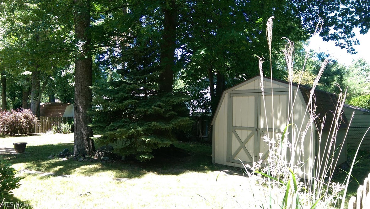 Sherwood Forest 04 - Residential