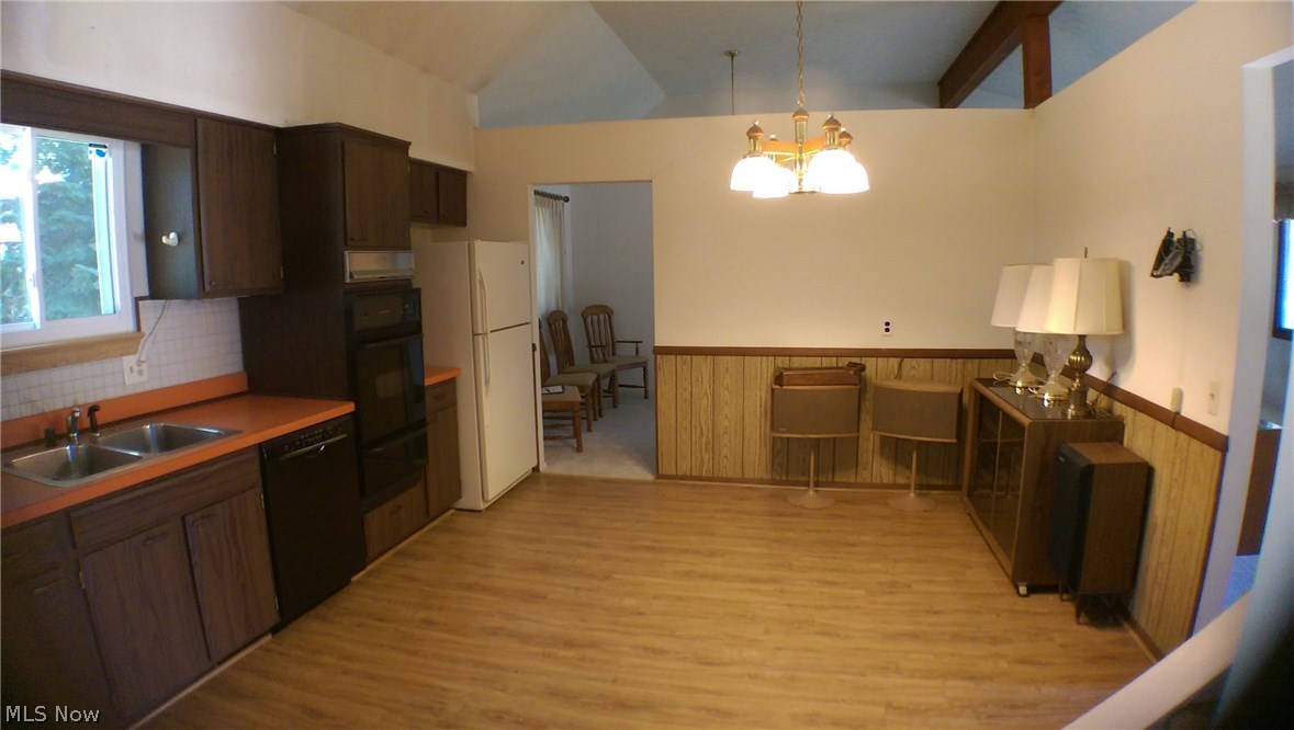 Sherwood Forest 04 - Residential