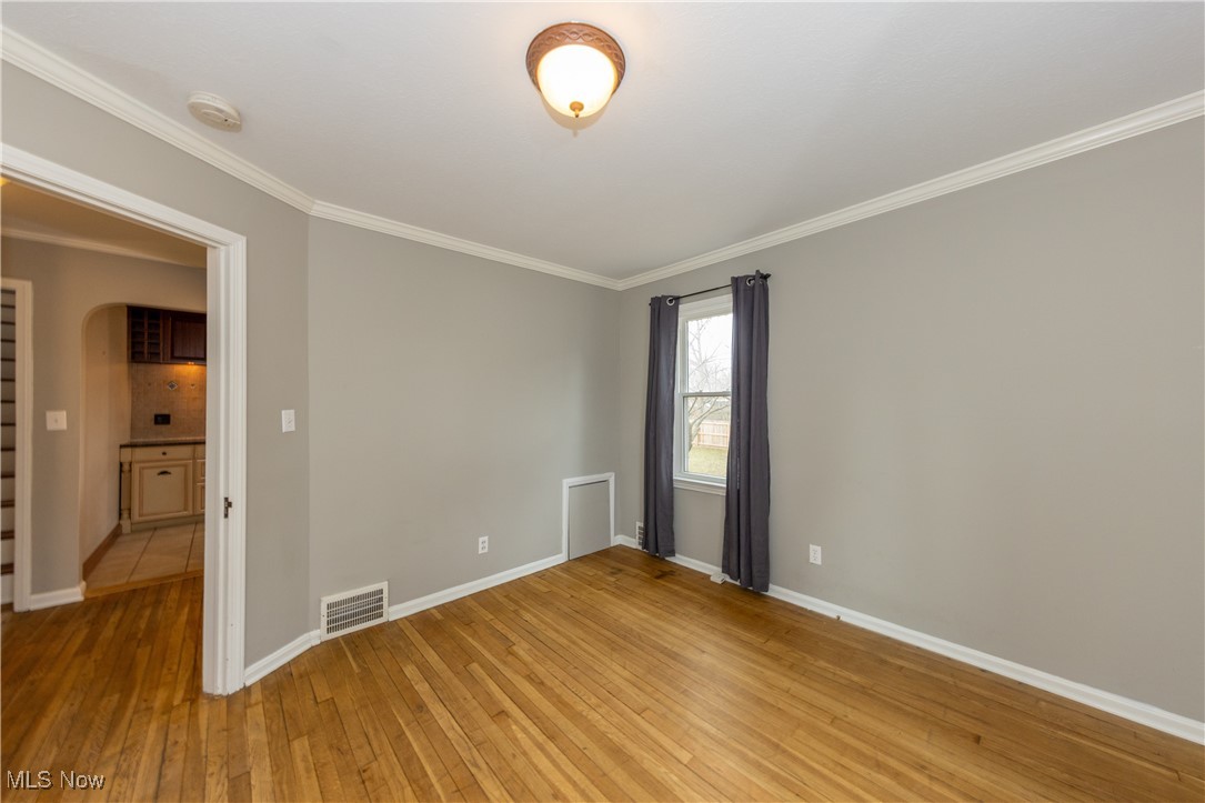 Gates Mills, Ohio 44040, United States, 4 Bedrooms Bedrooms, ,2 BathroomsBathrooms,Residential,Pending,80954