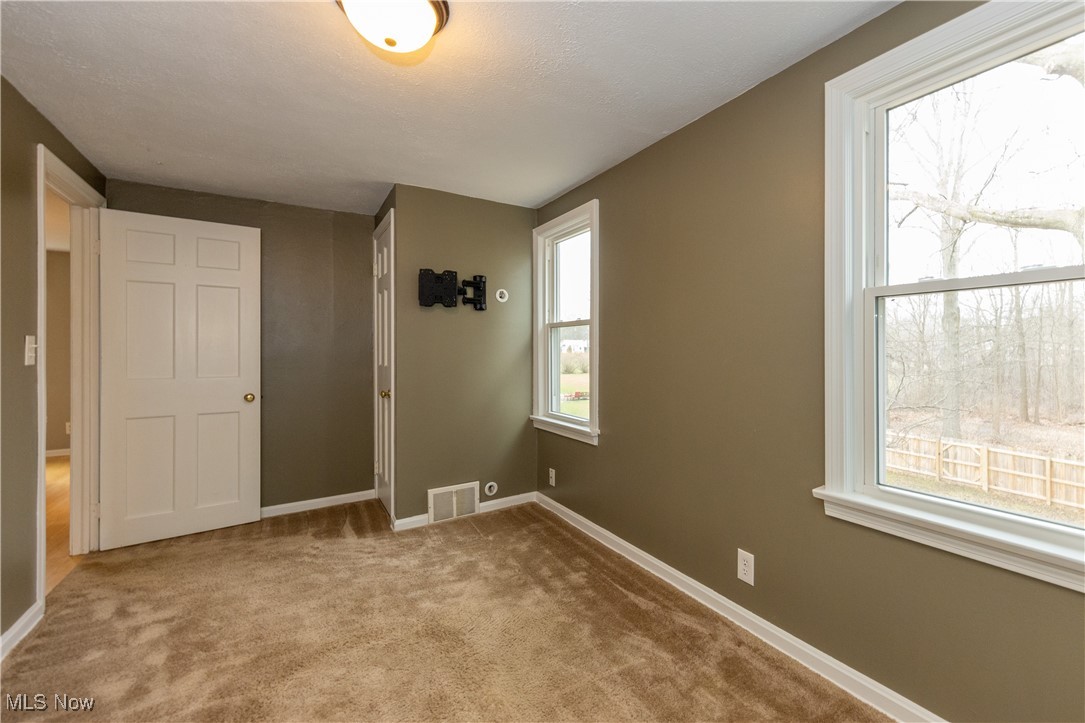 Gates Mills, Ohio 44040, United States, 4 Bedrooms Bedrooms, ,2 BathroomsBathrooms,Residential,Pending,80954