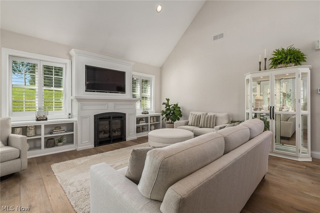 Stonington - Residential