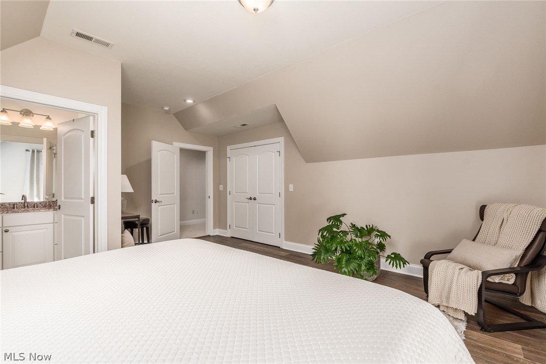 Stonington - Residential