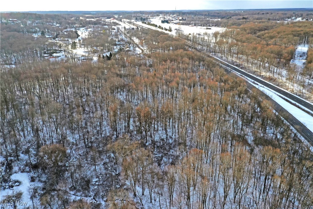 Addison Road, Masury, Ohio image 25