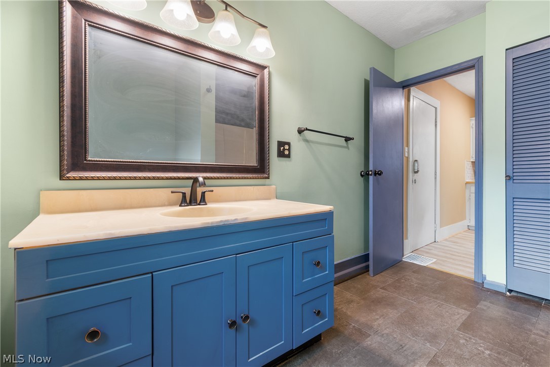 E Herrings Add - Residential