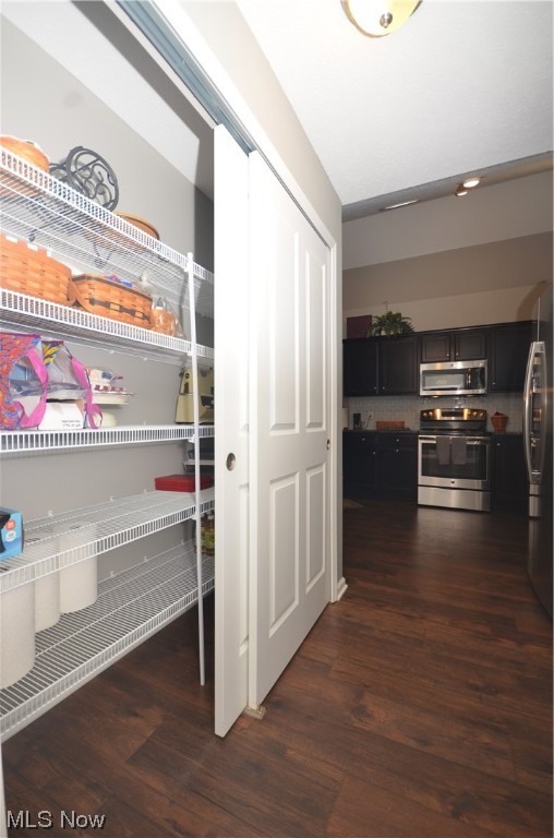 Crossings/Golden Pond Condo - Residential