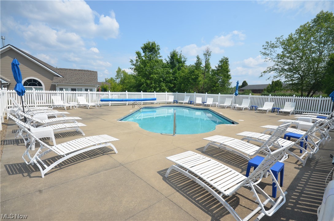 Crossings/Golden Pond Condo - Residential