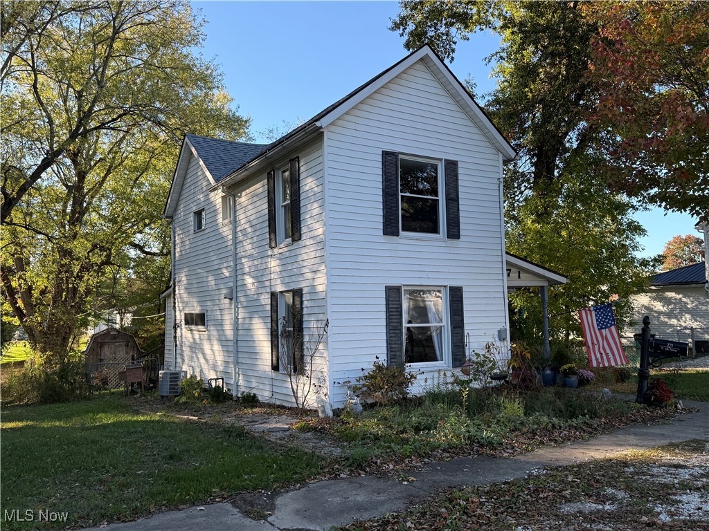 271 S 5th Street, Byesville, Ohio image 1