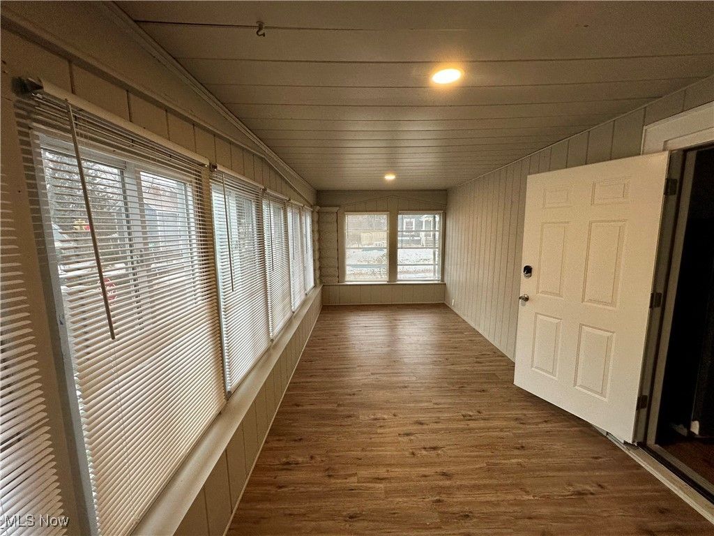 Photo of 132 Beck Avenue #1, Akron, OH 44302 (MLS # 5182001)