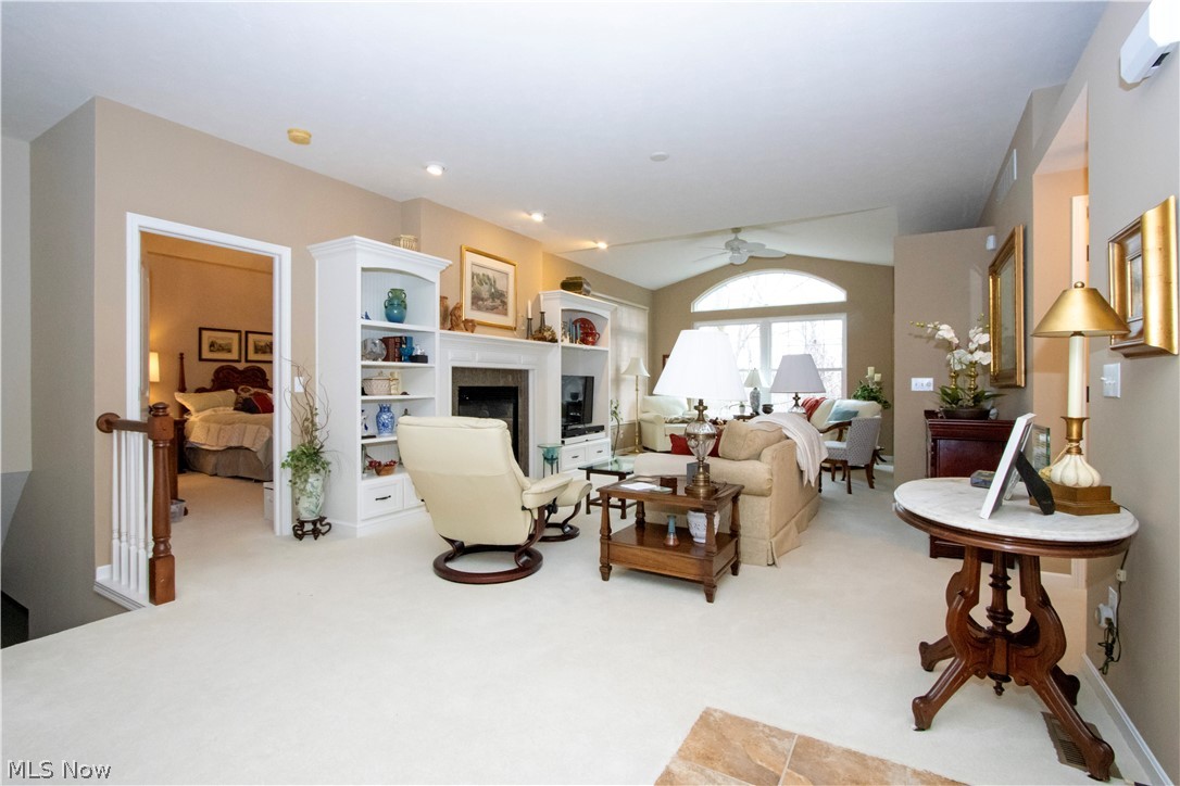 Forests/Wetheringtoncondo - Residential