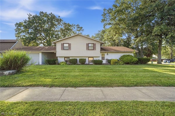 1401 LINDENWOOD DR # 1403, LORAIN, OH 44053 - Image e50554fbb384de86b2a09d3815f2a938/2190897885