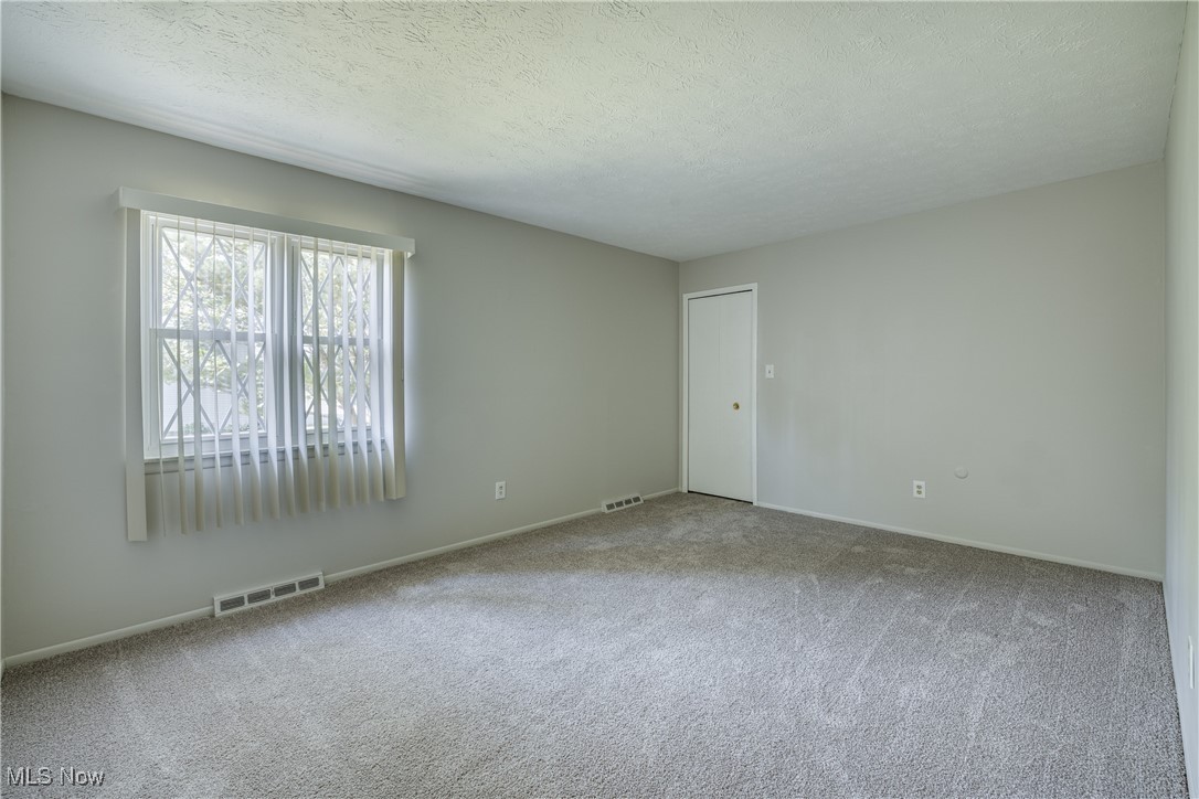 4210 Dennis Lane, Brunswick, Ohio image 15