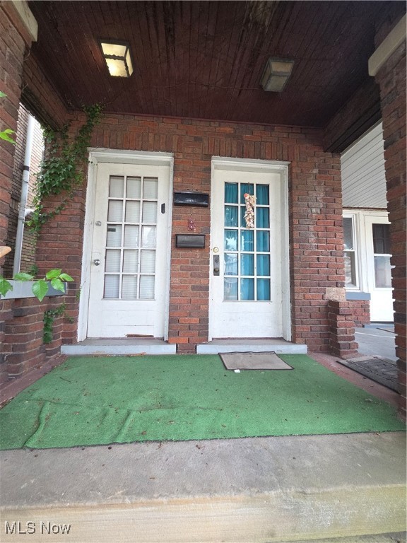 Brooklyn Heights - Residential Income