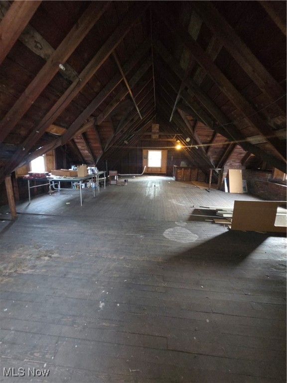 Brooklyn Heights - Residential Income