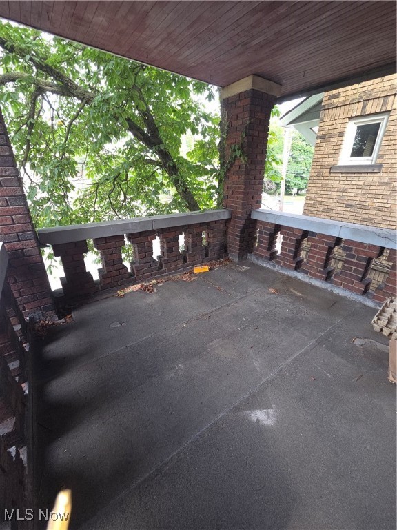 Brooklyn Heights - Residential Income