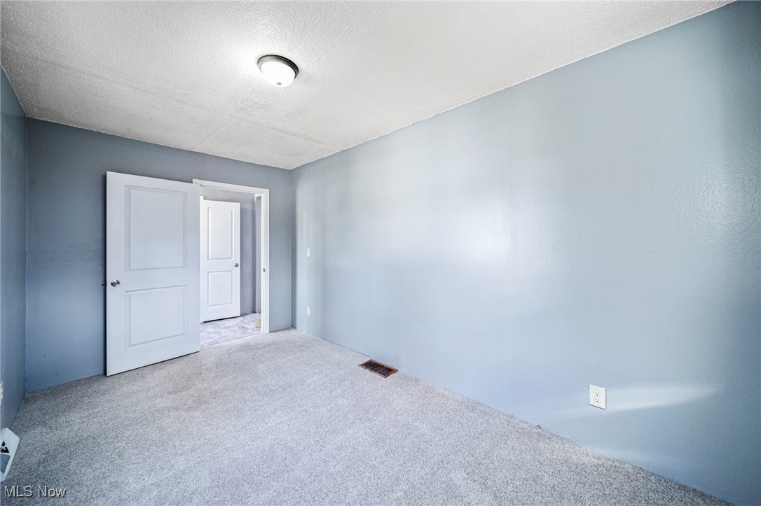 1811 Allen Avenue, Ashtabula, Ohio image 17