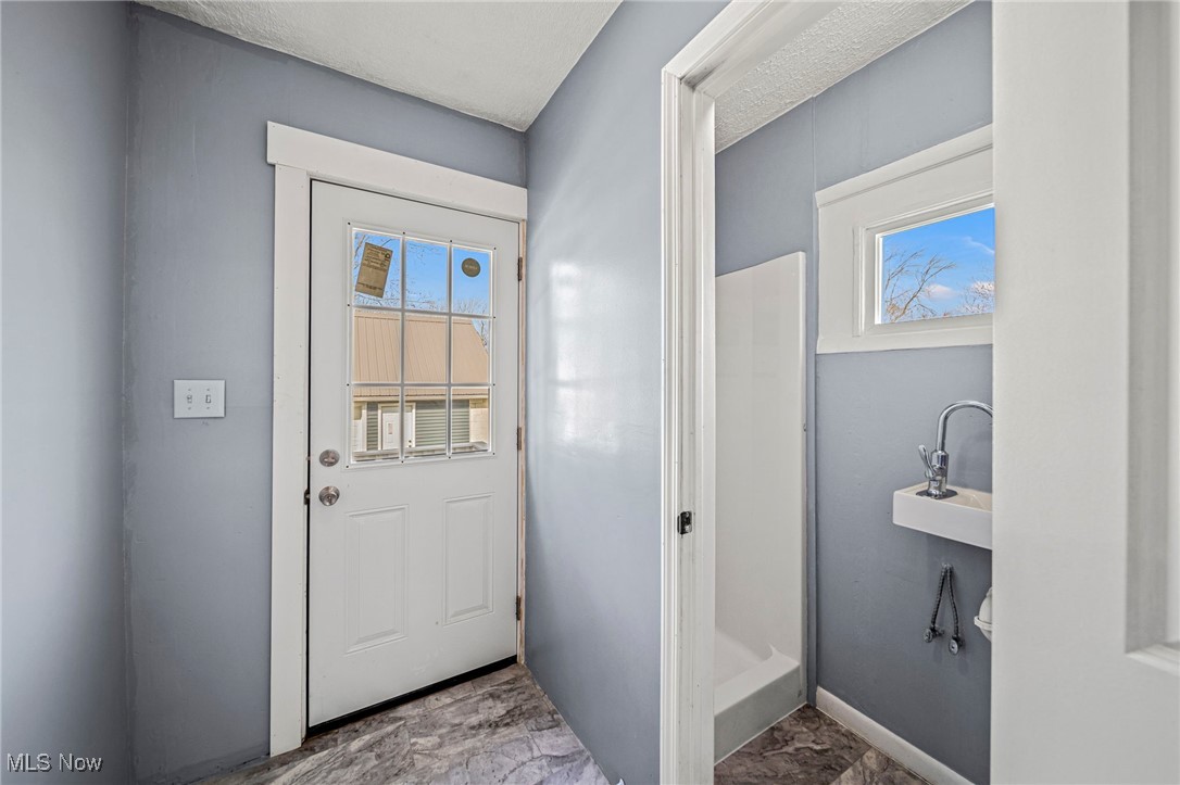 1811 Allen Avenue, Ashtabula, Ohio image 15