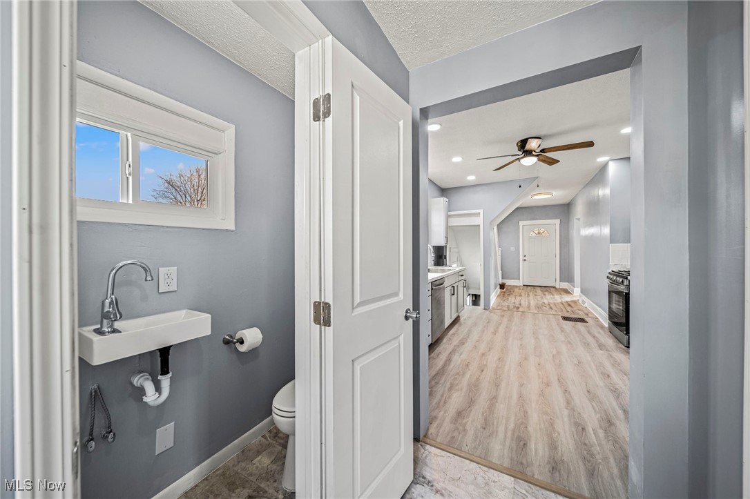 1811 Allen Avenue, Ashtabula, Ohio image 14