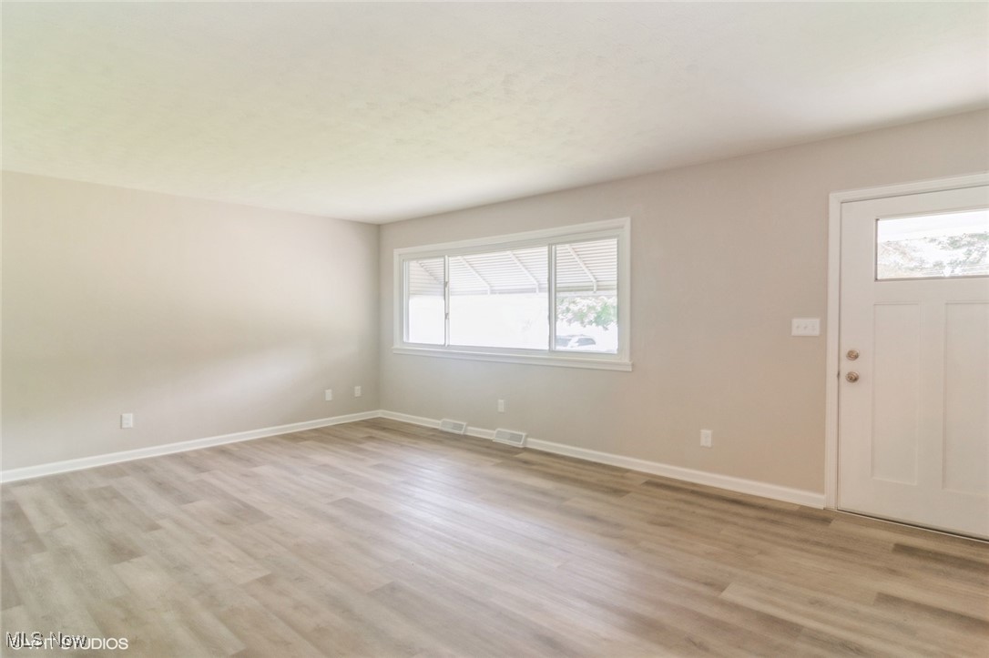 Shaw East Ave Allotment - Residential