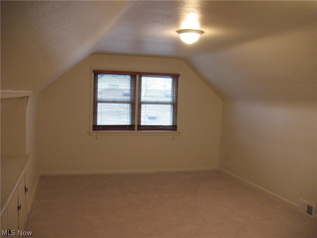 Lillian Helpers Chestnut Heights S - Residential