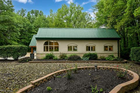 Photo for 7984 Olde 8 Road