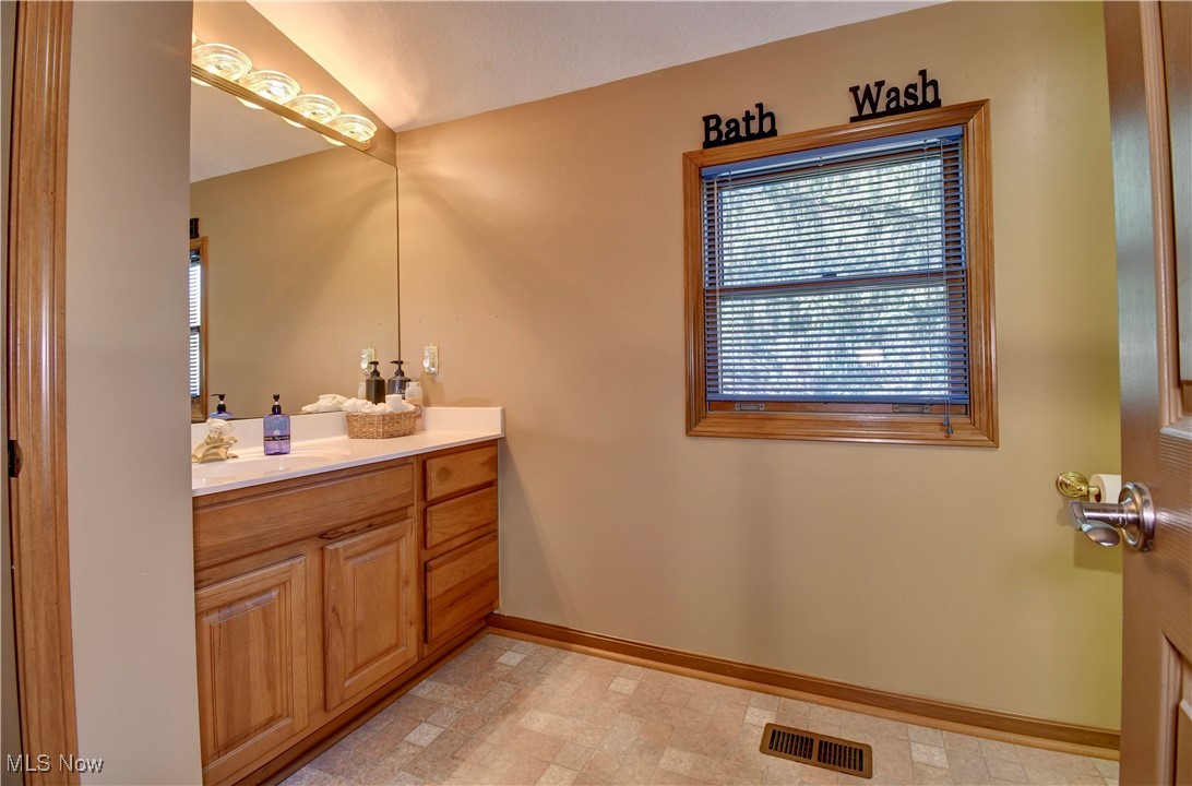 34383 Township Road 351, Brinkhaven, Ohio image 22