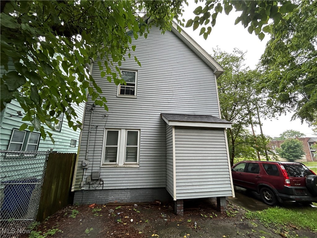 749 E 131st Street