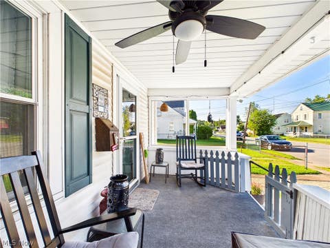 Tiny photo for 3931 10th Avenue, Parkersburg, WV 26101 (MLS # 5238989)