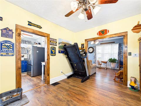 Tiny photo for 3931 10th Avenue, Parkersburg, WV 26101 (MLS # 5238989)