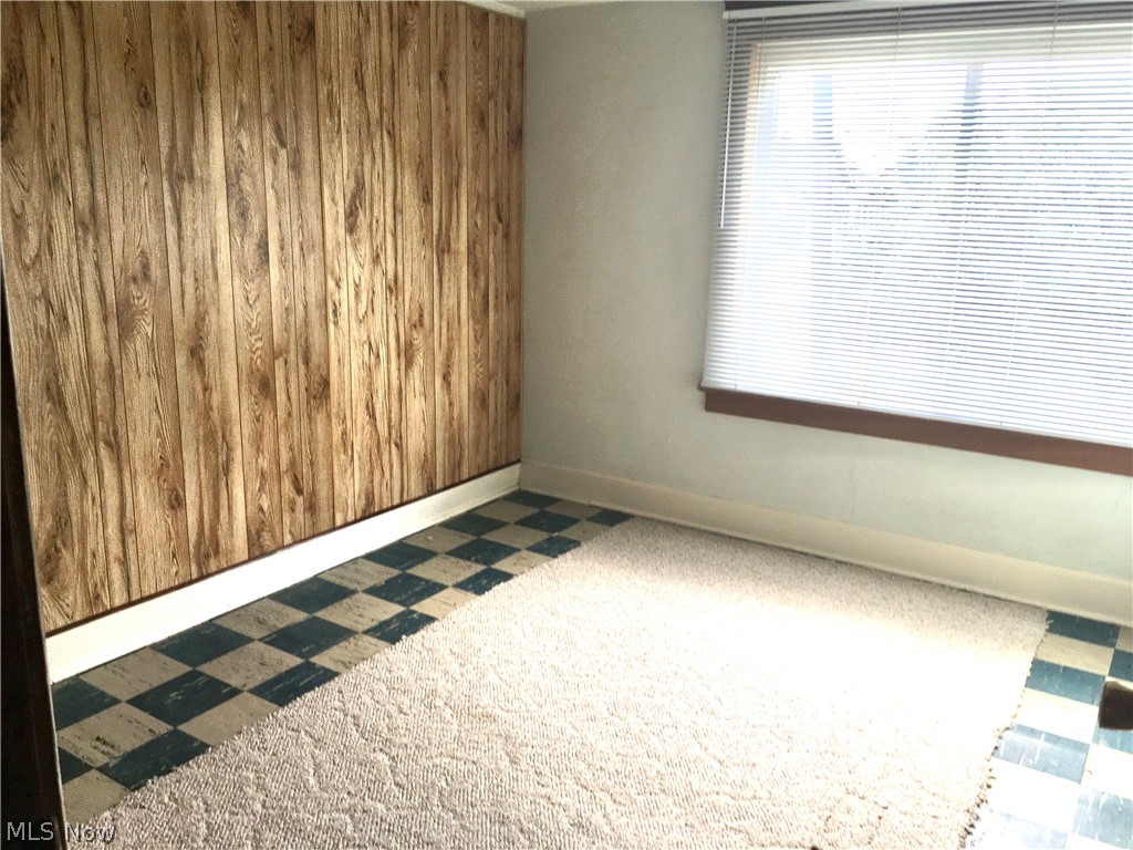 Elworthy-Helwick Companys St - Residential